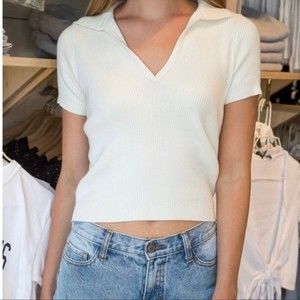 Brandy Melville Brooke Top V-neck ribbed One Size